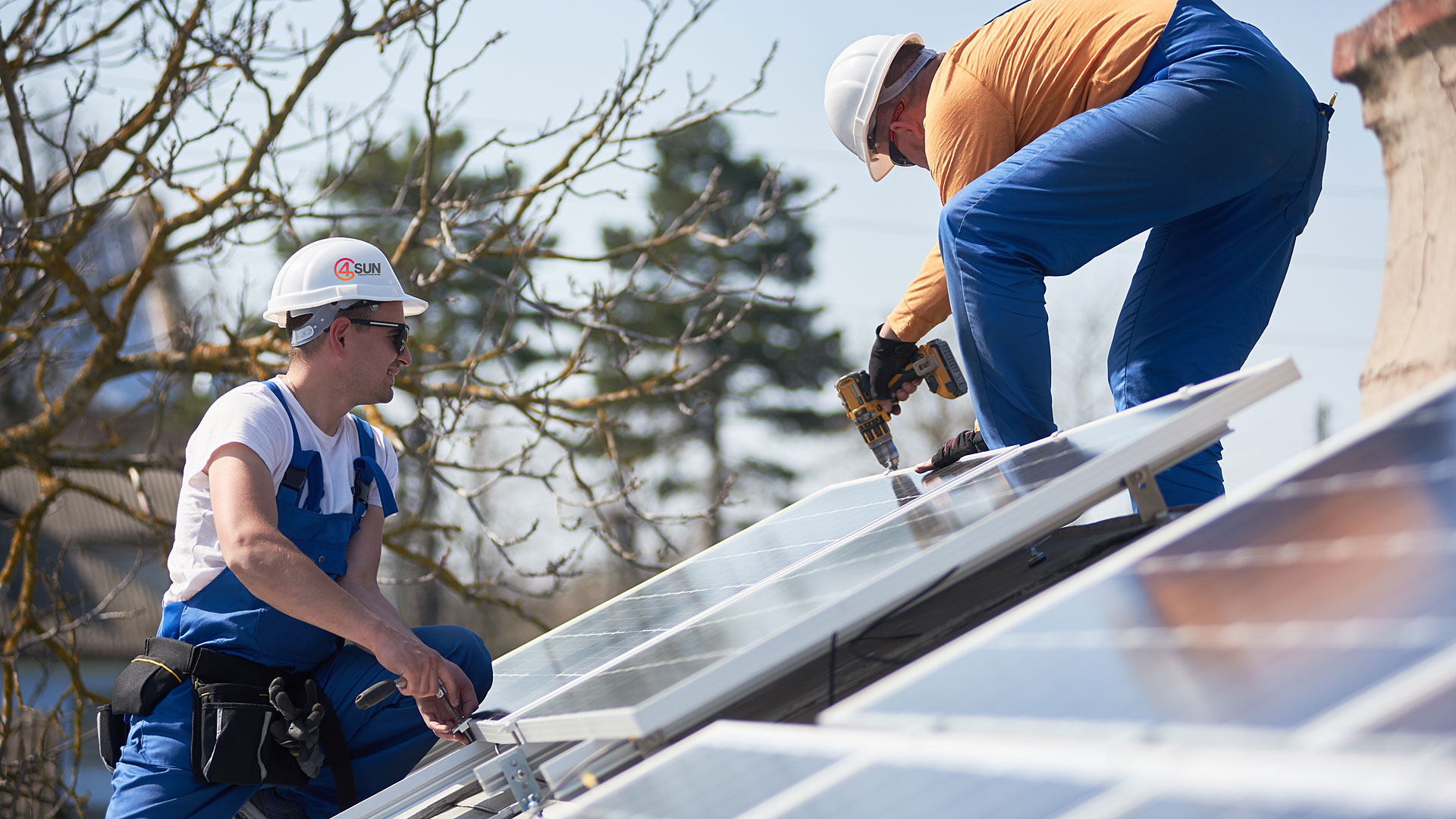 Modelul prosumerilor în blocuri de apartamente: cum ar putea românii să împartă energia solară